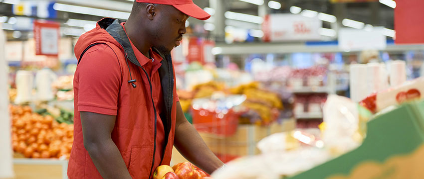 Commerce de proximité : à Lyon, France Travail accélère les embauches chez Carrefour City