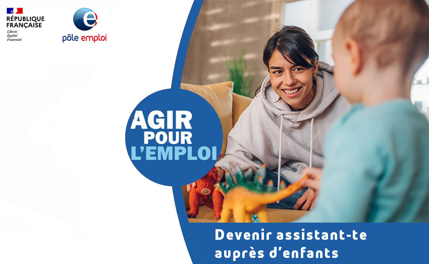 assistante joue avec un enfant