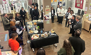 Une rencontre conviviale avec les employeurs